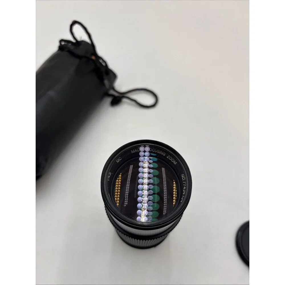 Vivitar 70-210mm f/4.5 Macro Focusing Zoom Lens Olympus OM Mount Hoya 52 mm UV